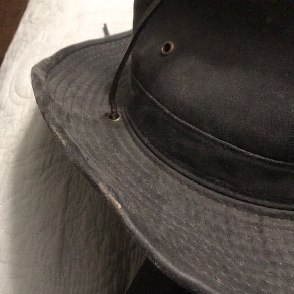 Outback western hat